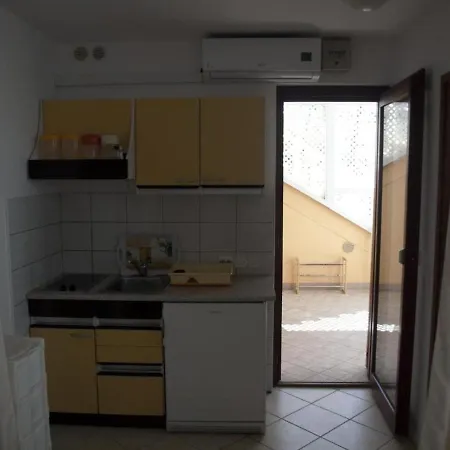 Apartment Family Friendly Stefi-vir Vir